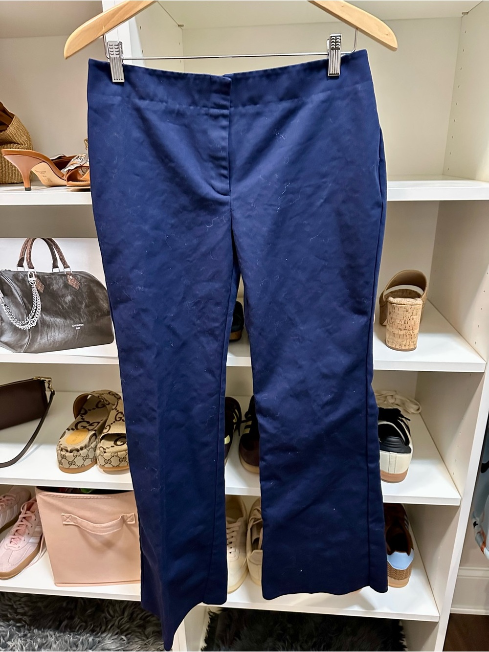 Chico’s cropped pants in blue size .5